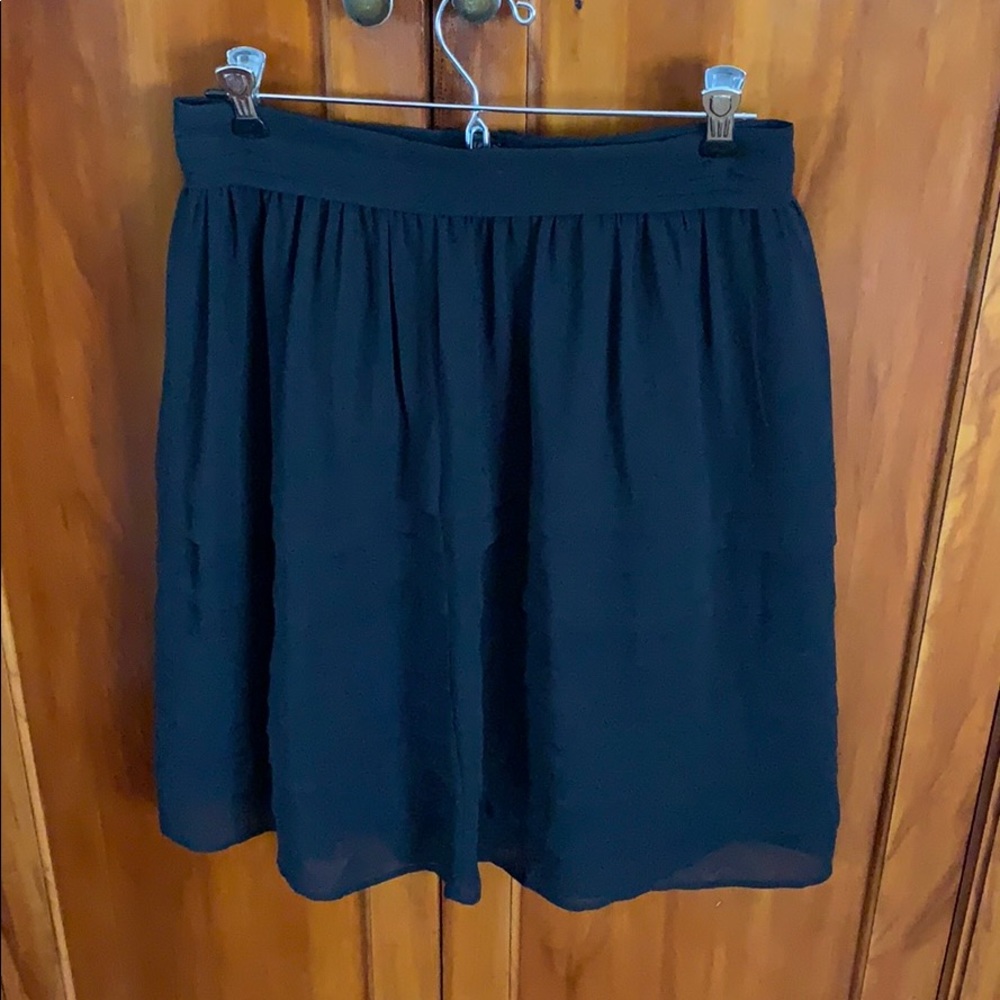 Black tiered layer skirt.